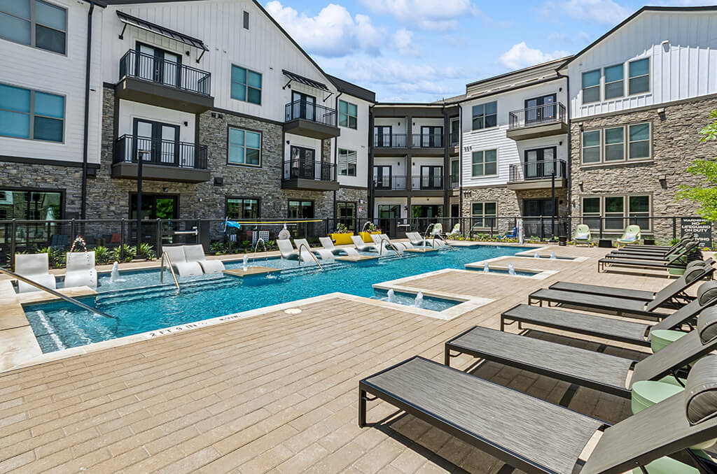 The Waylon Apartments & Townhomes